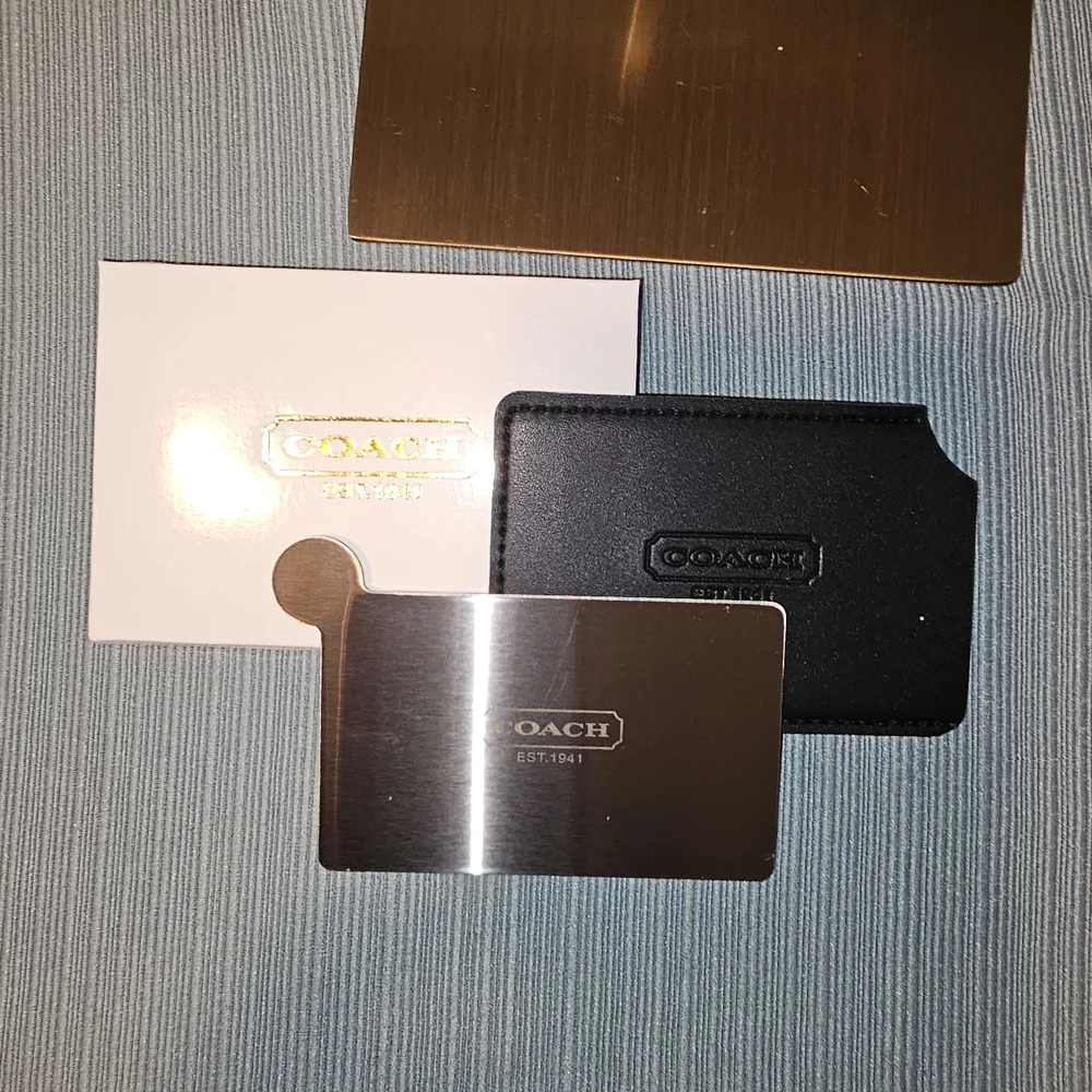 NIB Coach Case With Mirror (GOLD ONLY) - Picture 2 of 5